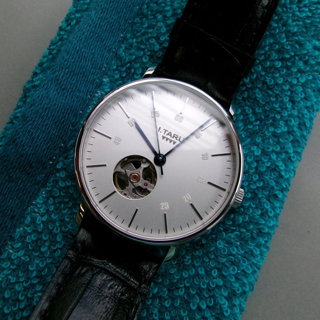 I.TARU CLASSIC GAUGE