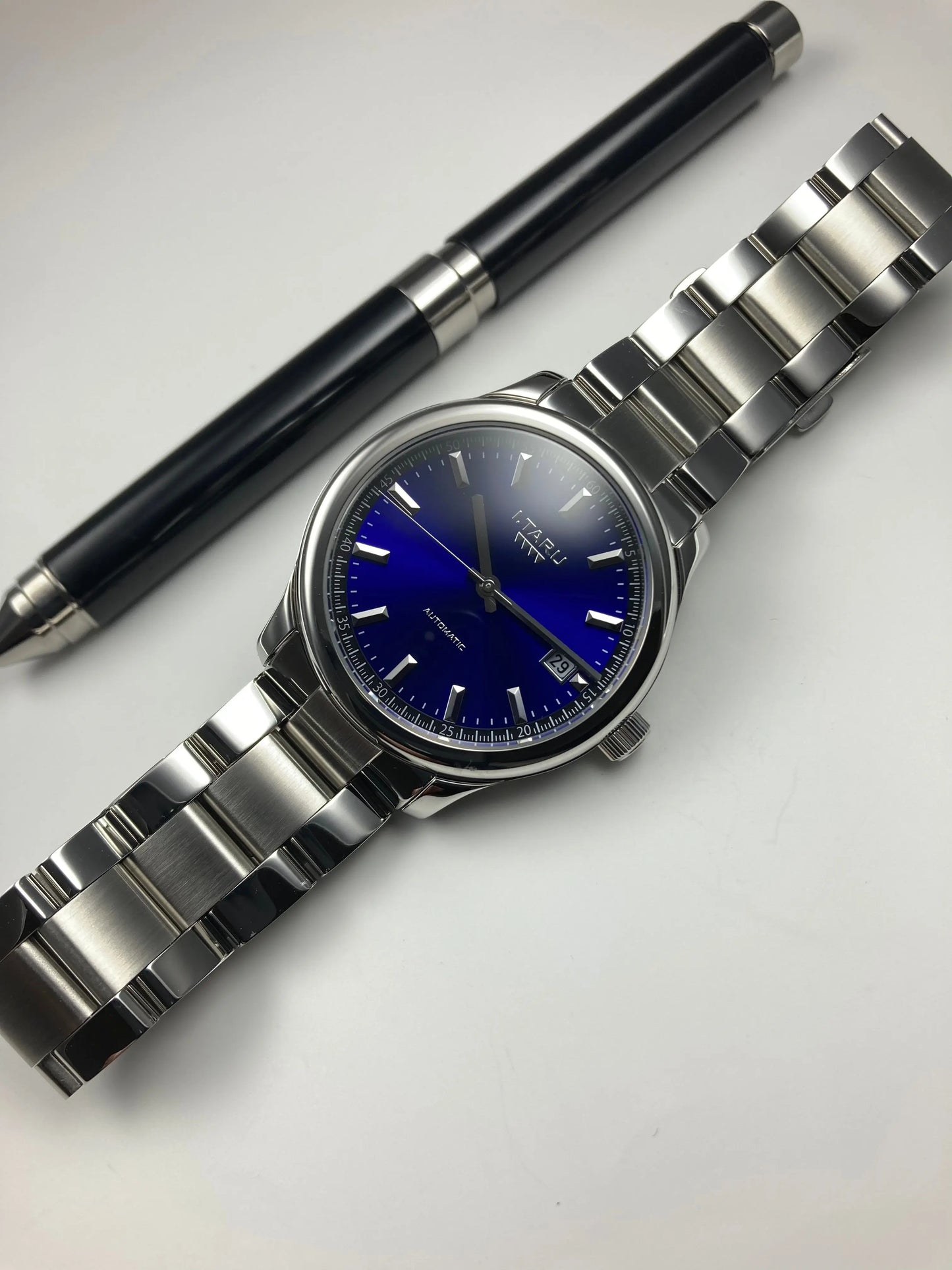 I.TARU CLASSIC