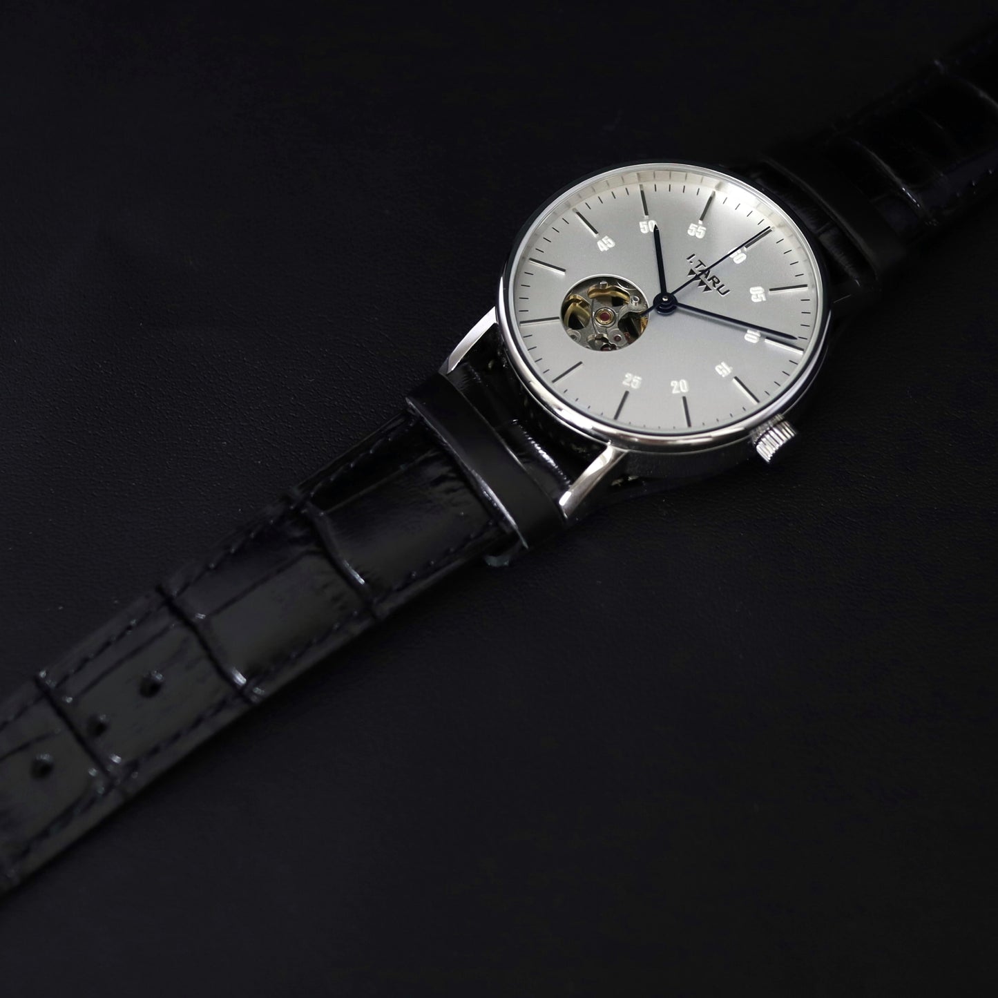 I.TARU CLASSIC GAUGE