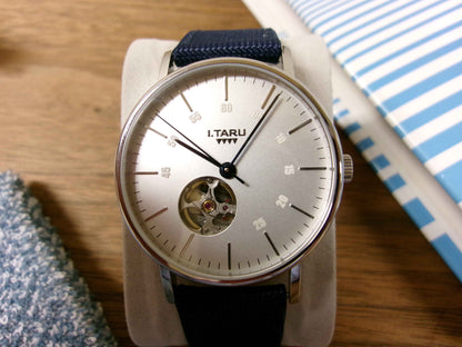 I.TARU classic gauge - white (blue hands) dial