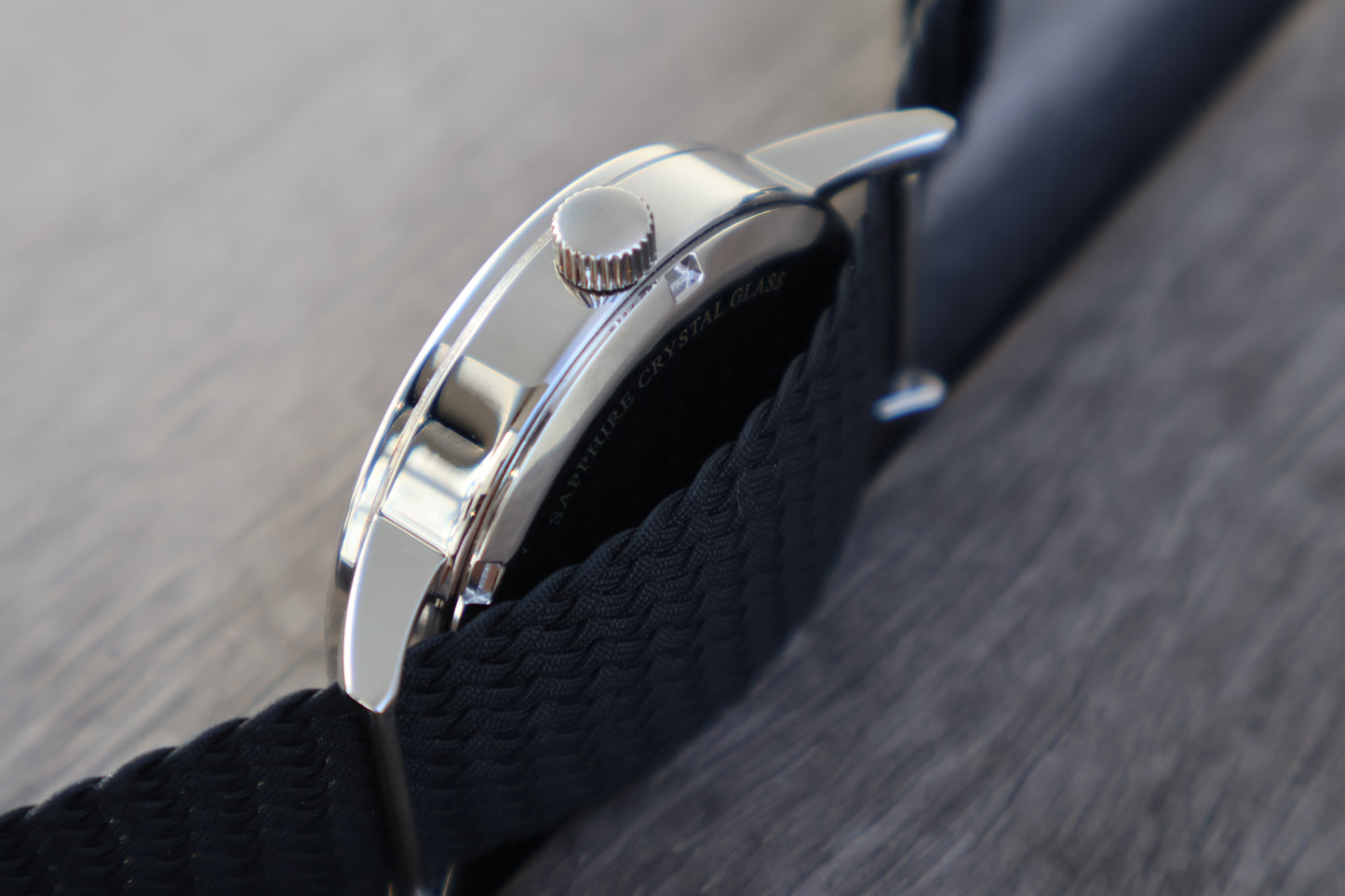 AXIS LIGHT - Lightweight Comfort with a Perlon Strap.