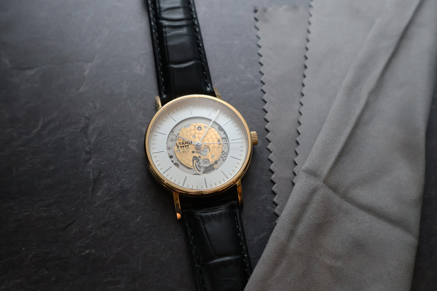 AXIS - gold color stainless case